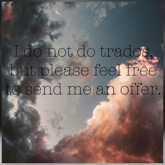 ✌🏻🌻Hello, Welcome to my Closet🌻✌🏻 - Picture 2 of 3